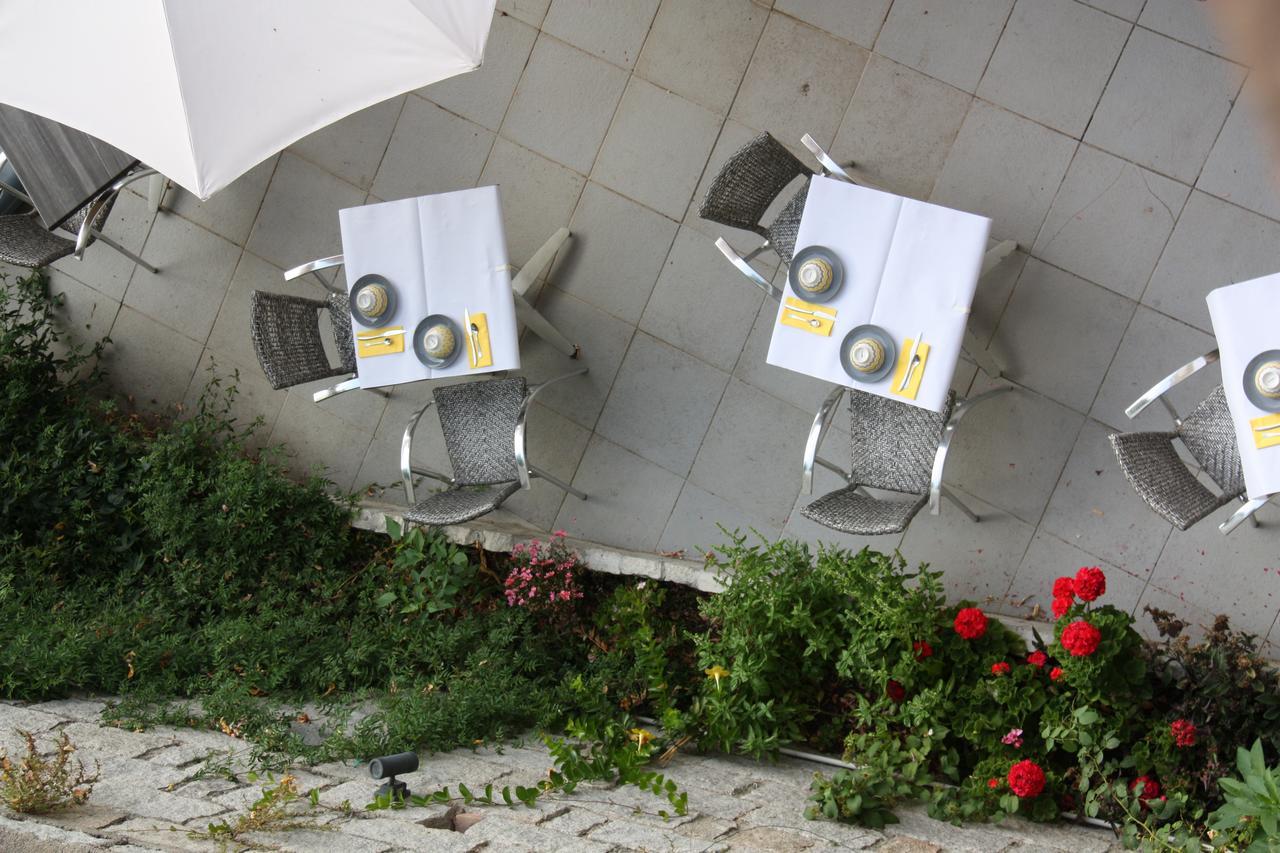 Hotel Aiglon โอลเมโท ภายนอก รูปภาพ